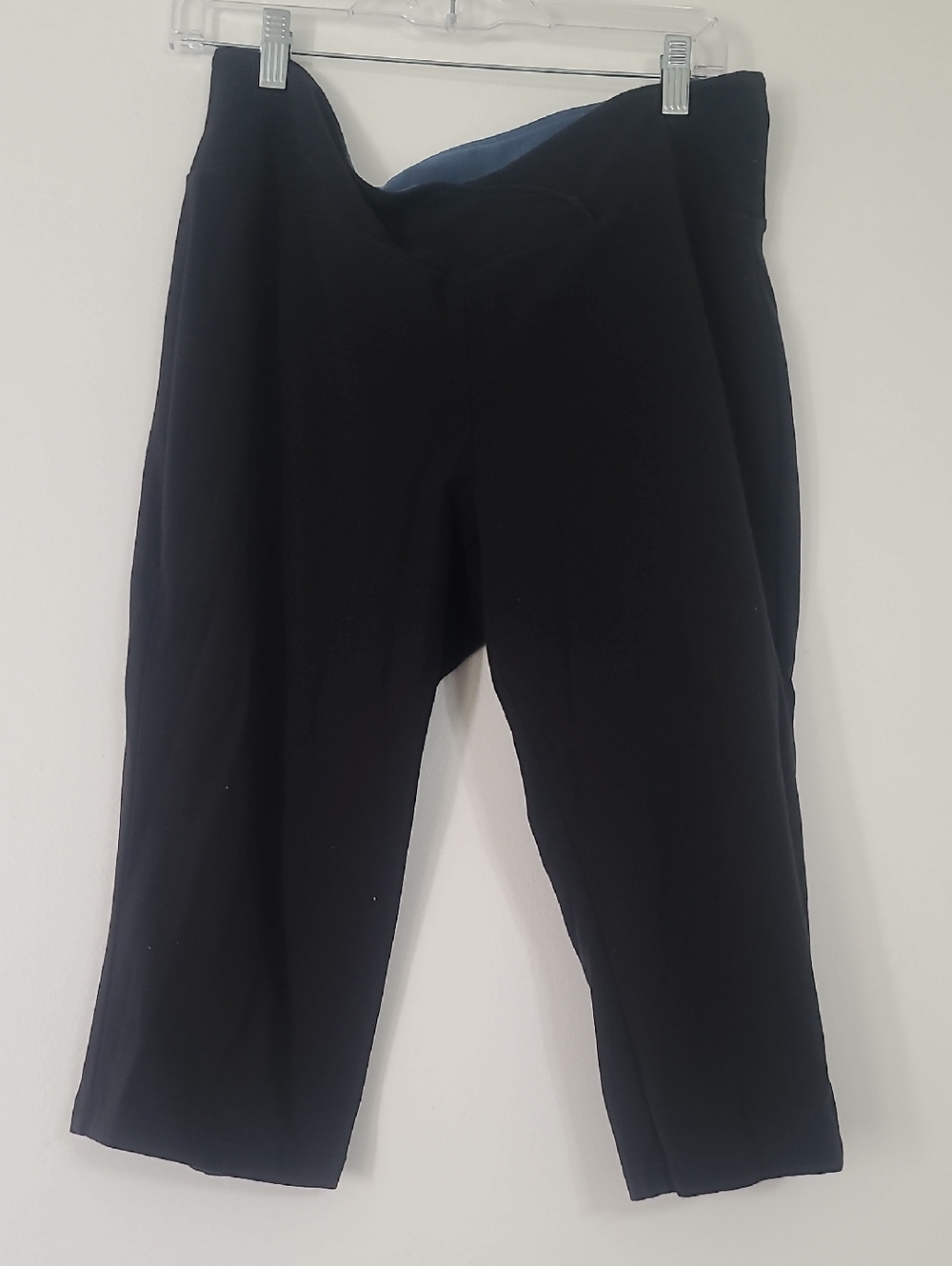 Black Stretch Capri Exercise Pants